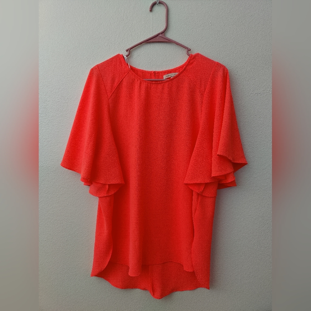 Women's size small blouse (bright pink/orange)